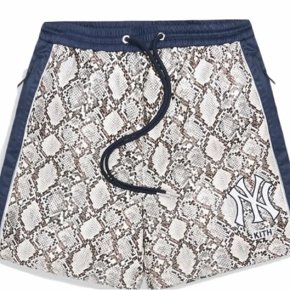 Kith×MLB New York Yankees Short #S Kith × MLB × New York Yankees Kith MLB New York Yankees
